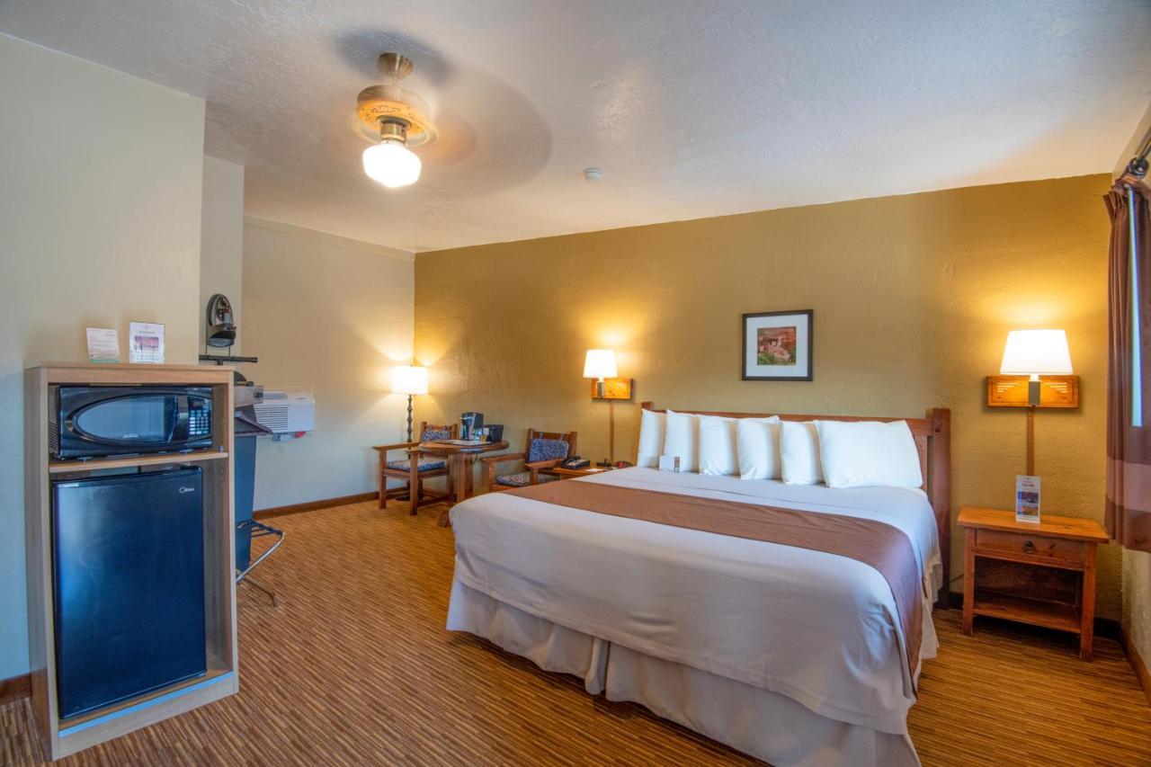 צ'ינלה Thunderbird Lodge מראה חיצוני תמונה