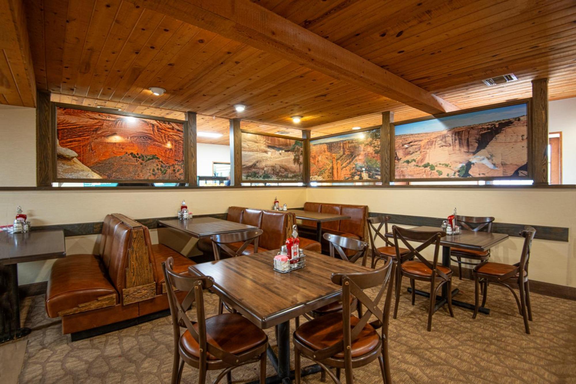 צ'ינלה Thunderbird Lodge מראה חיצוני תמונה