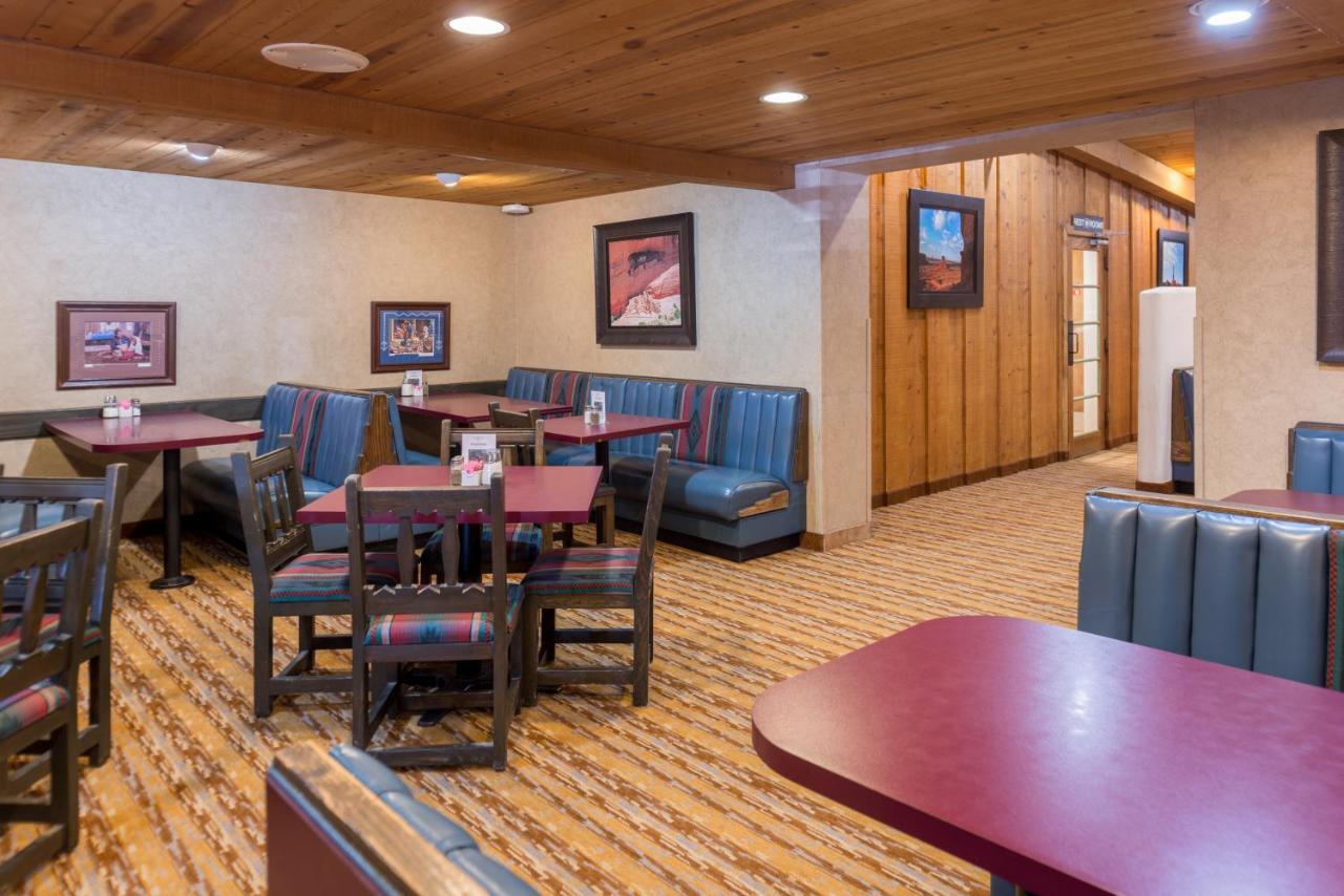 צ'ינלה Thunderbird Lodge מראה חיצוני תמונה
